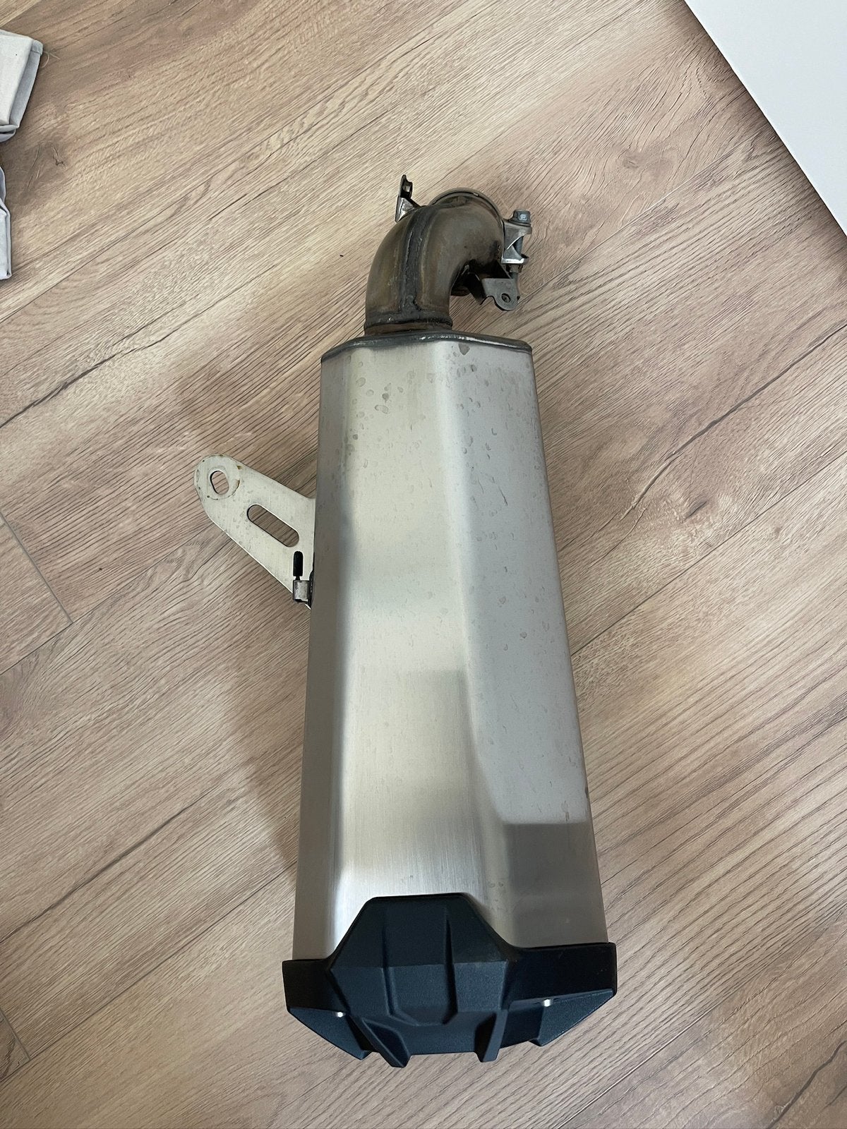 Originele Kawasaki uitlaatdemper voor Ninja 1000SX, Ophalen, Gebruikt