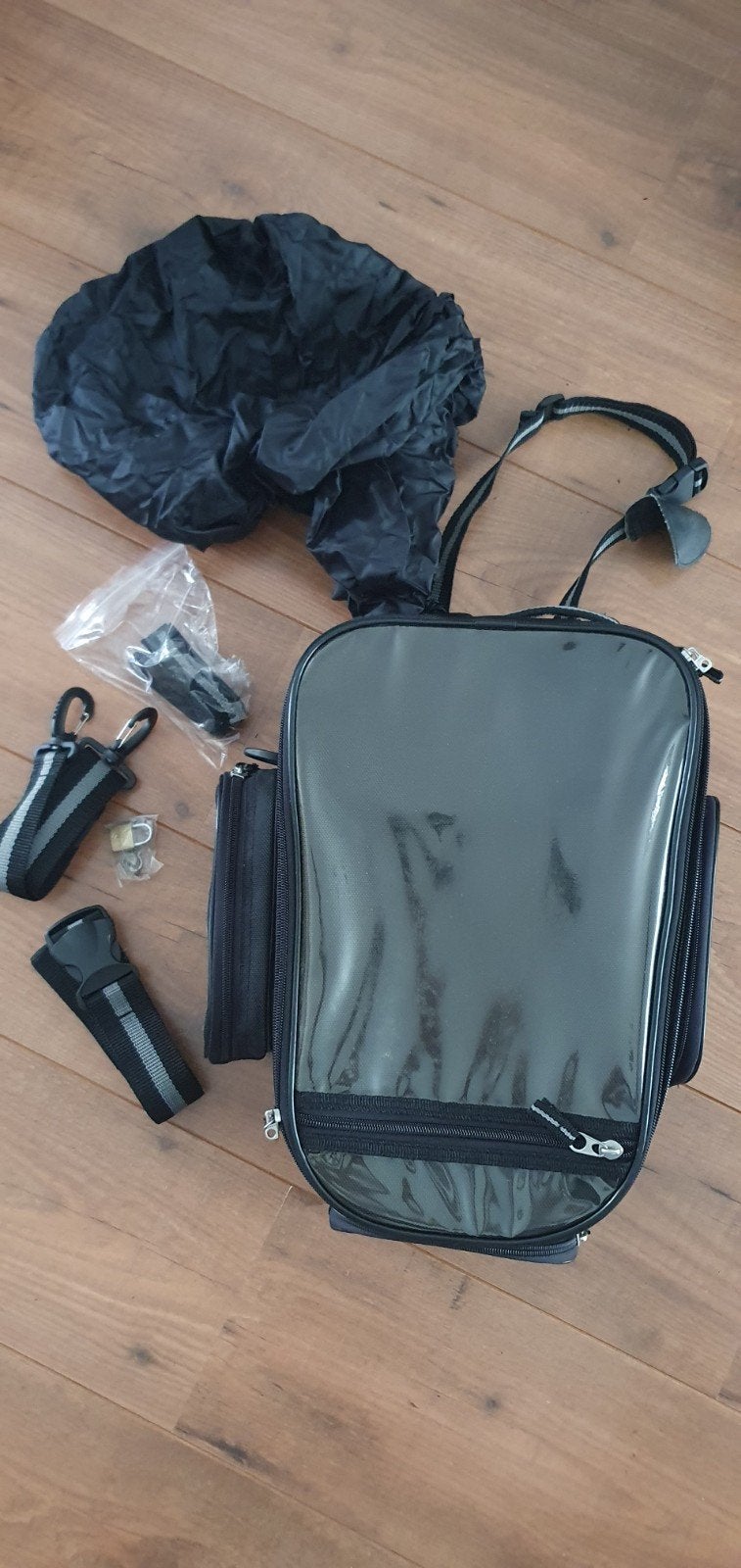 B-Square Tanktas voor Motorfiets met Regenhoes, Ophalen, Zo goed als nieuw