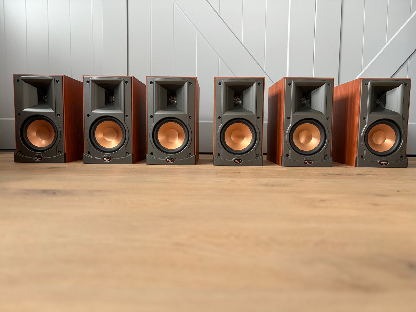 Klipsch RB-51IV (Kersen) 2 sets beschikbaar 149 per set, Audio, Tv en Foto, Luidsprekers, Zo goed als nieuw, 60 tot 120 watt, Geschikt voor surround/home cinema