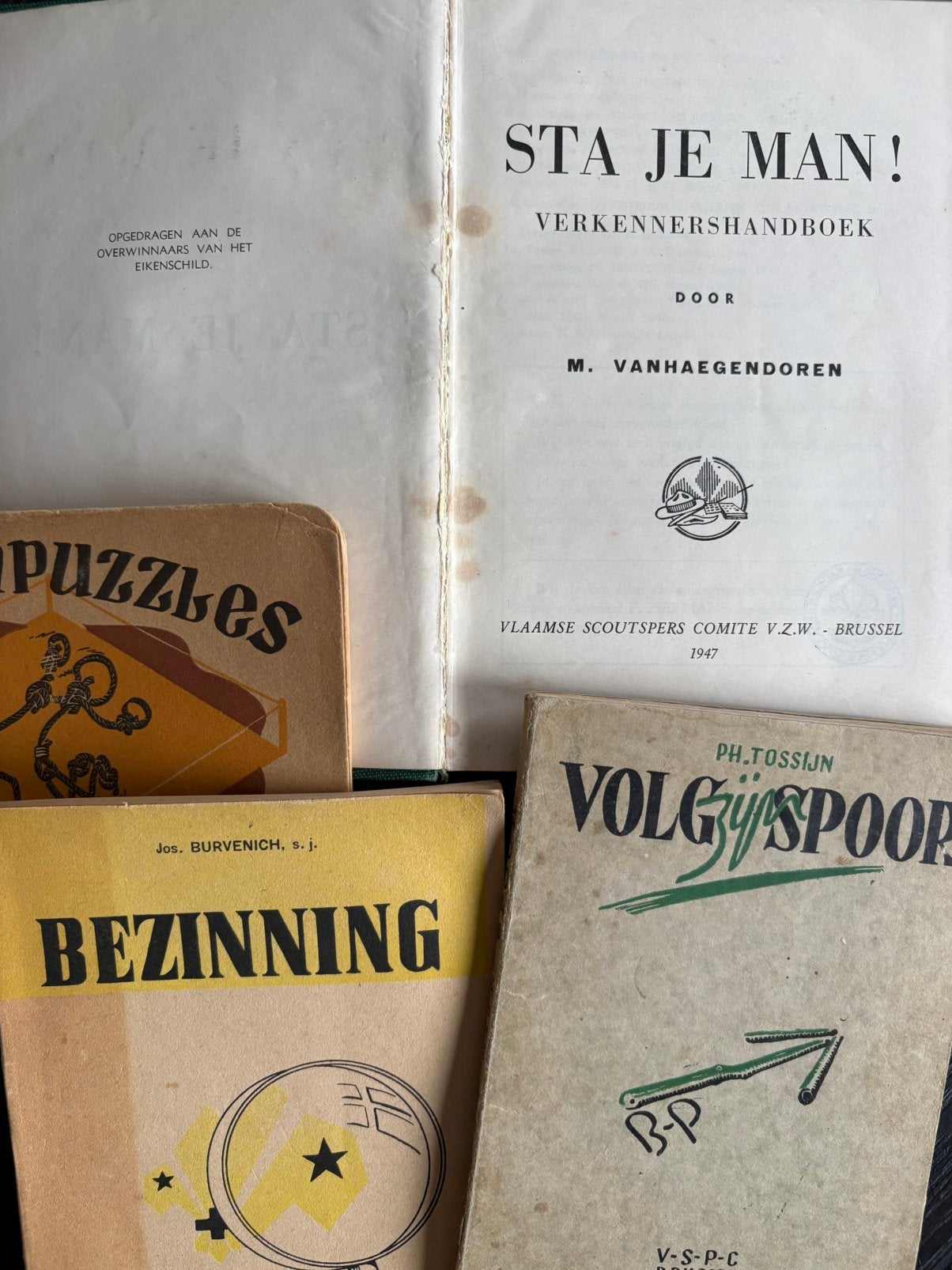 4 heel oude scouting boeken, Verzamelen, Scouting, Ophalen of Verzenden, Gebruikt, Boek of Tijdschrift