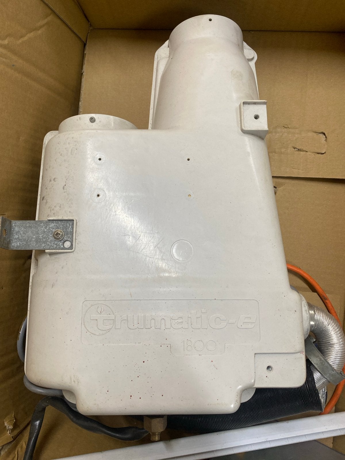 Trumatic-E 1800 S 200 Caravan Kachel Verwarming, Caravans en Kamperen, Ophalen of Verzenden, Gebruikt