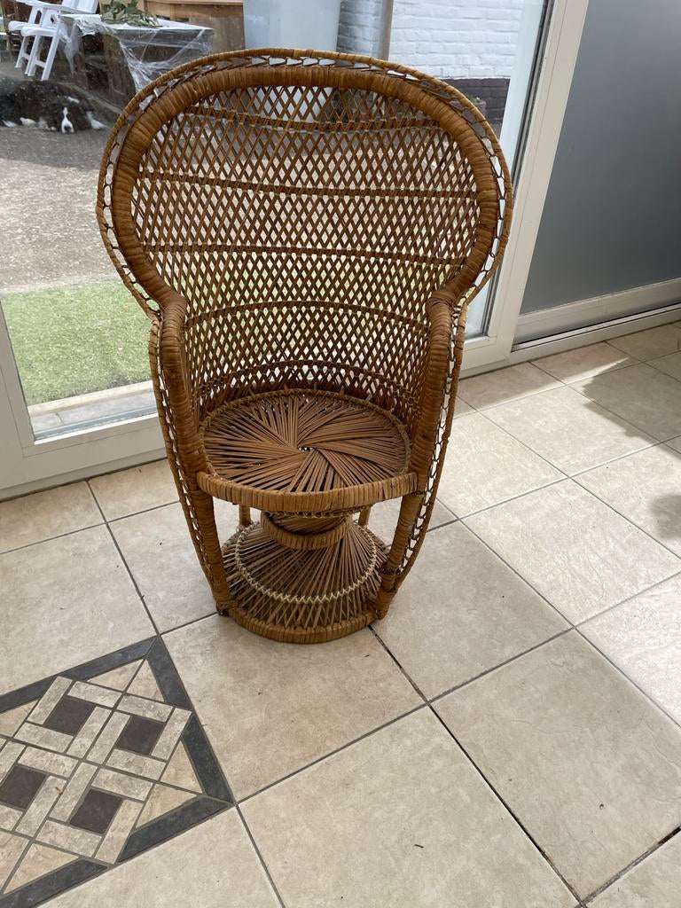 Rotan stoel voor pop - Vintage poppenstoel, Ophalen of Verzenden, Gebruikt, Meisje