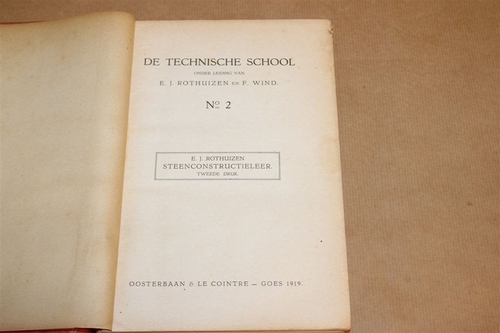 Steenconstructieleer — Metselwerk en Gewelven 1919, Antiek, Ophalen of Verzenden, Gelezen
