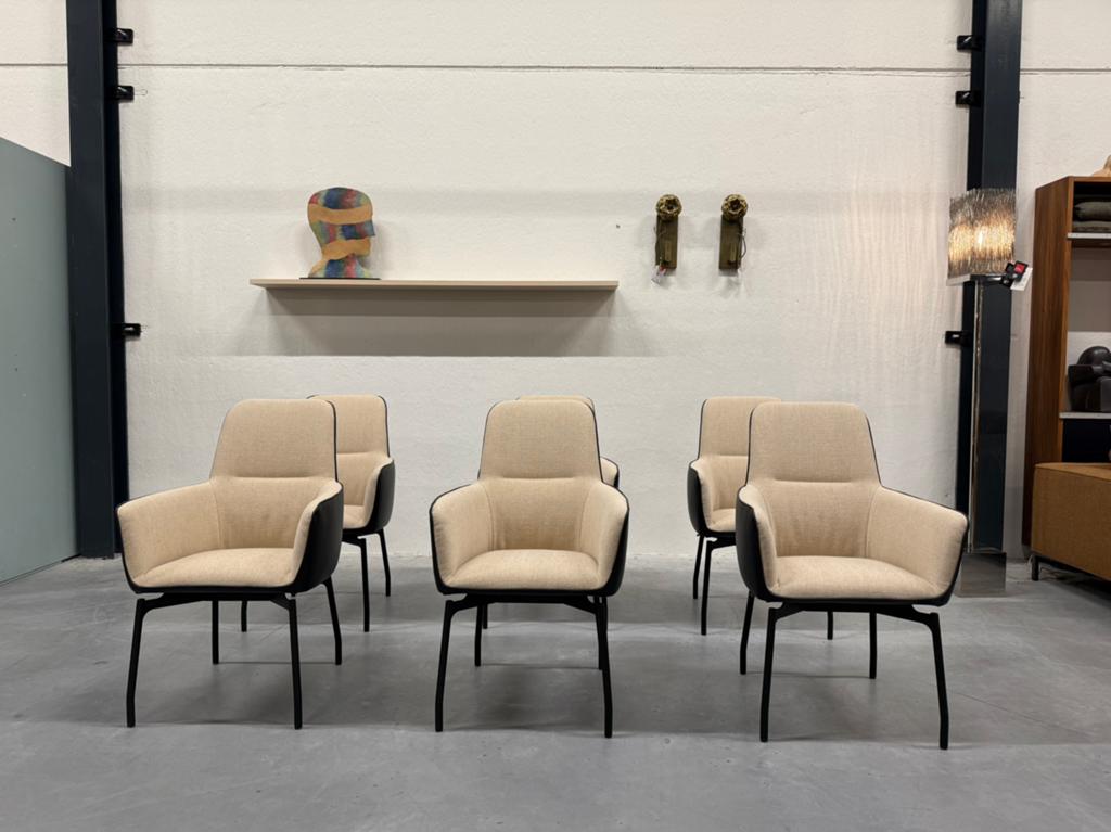 6 Nieuw Leolux Gyon Hoog eetkamerstoelen zwart leer stof, Huis en Inrichting, Stoelen, Leolux, Zwart, Nieuw, Ophalen of Verzenden