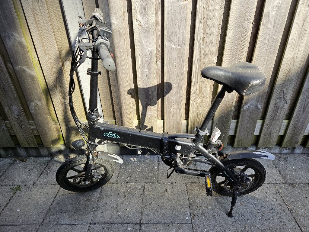 Fiido elektrische vouwfiets (voor reparatie/onderdelen), Fietsen en Brommers, Gebruikt, 14 tot 16 inch, Versnellingen, Totaal opvouwbaar