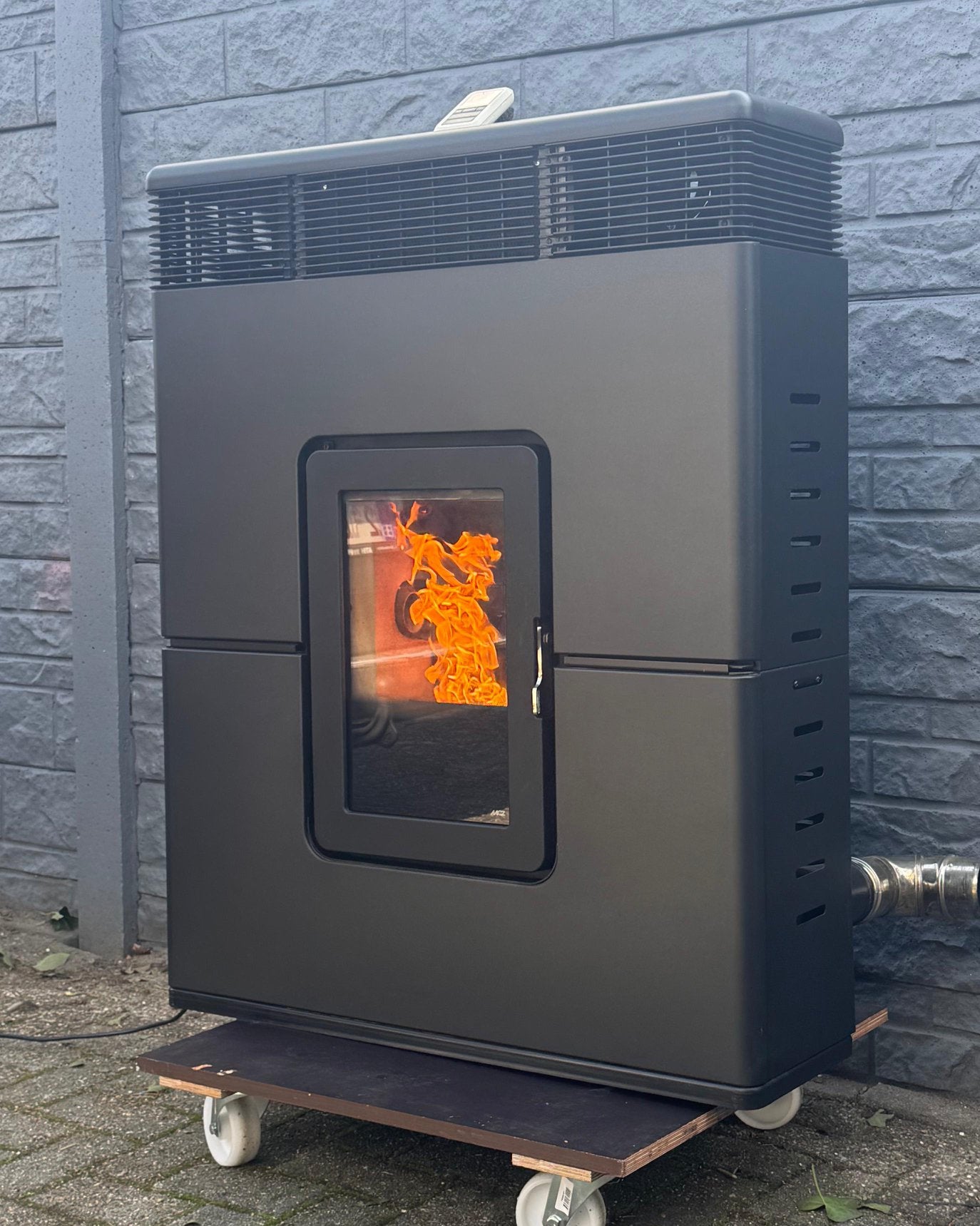 Pelletkachel MCZ Philo 9 kW met afstandsbediening!, Huis en Inrichting, Kachels, Ophalen, Zo goed als nieuw, Overige brandstoffen