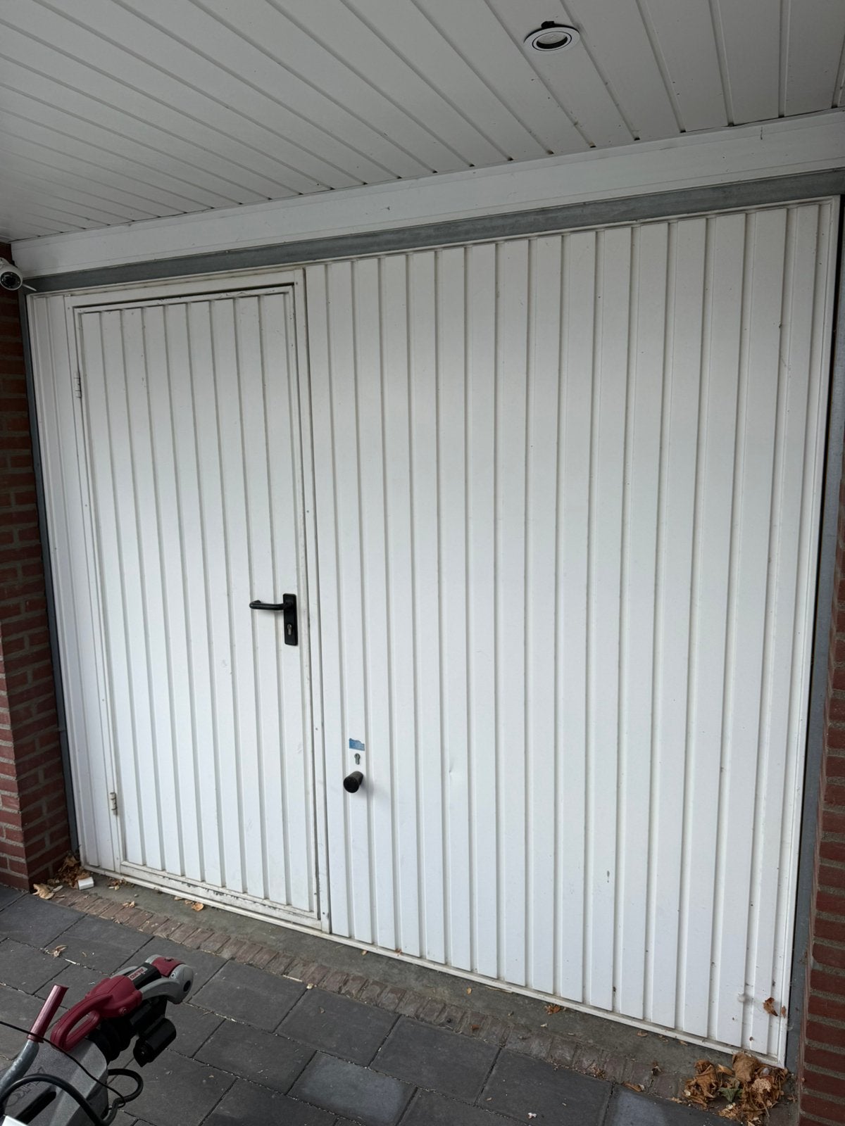 Garagepoort met loopdeur elektrisch, Doe-het-zelf en Verbouw, Ophalen, 120 cm of meer, Garagedeur, Zo goed als nieuw