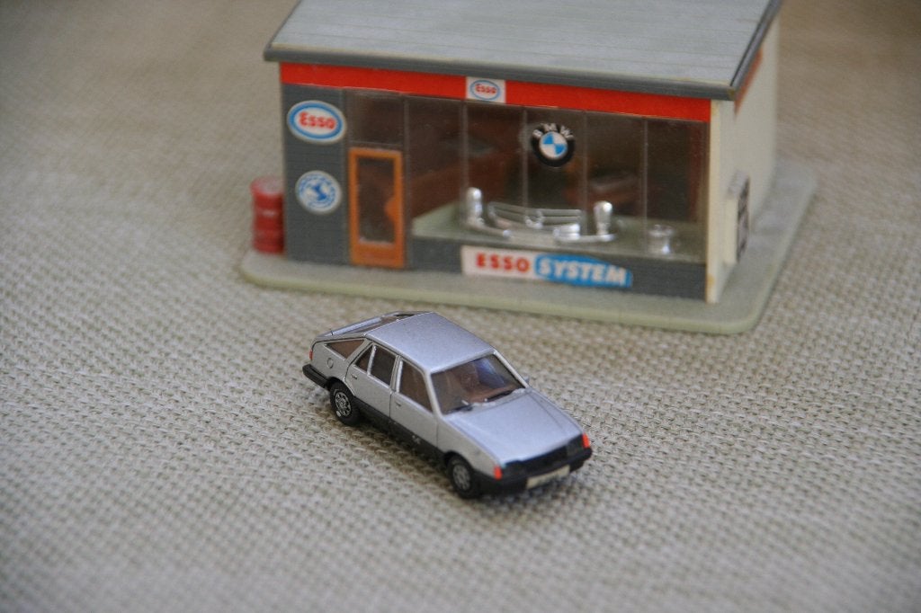 HERPA 1:87, Opel Ascona C 5 deurs (facelift) (18), Ophalen of Verzenden, Zo goed als nieuw, Auto, Herpa