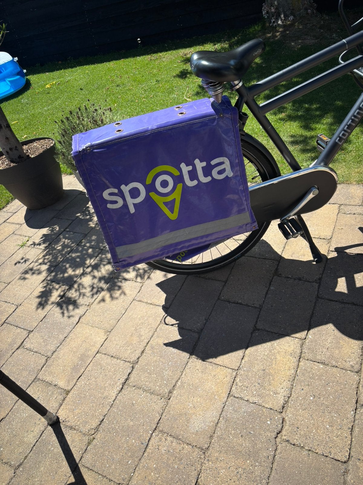 Fietstas voor kranten/folders bezorgen, Ophalen, Zo goed als nieuw, 1 kind