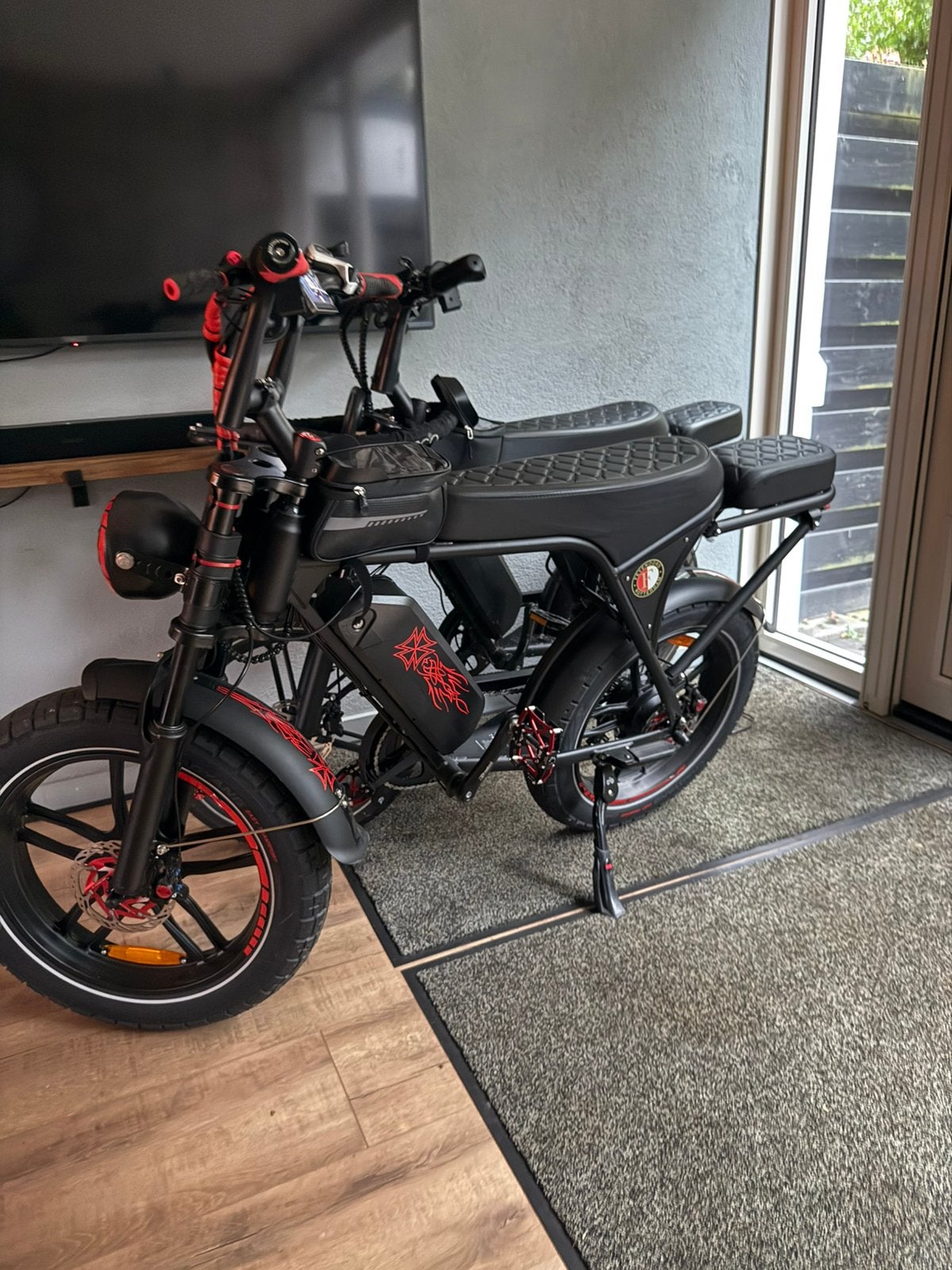 Ouxi v8 fatbike 92km nieuw, 59 cm of meer, Ophalen of Verzenden, Zo goed als nieuw, Overige merken