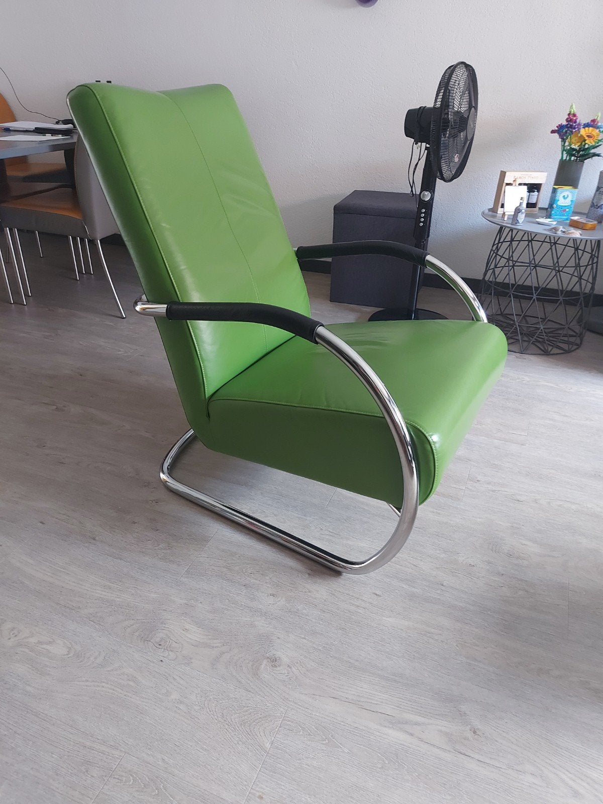 Groene fauteuil, 65x100 cm, Huis en Inrichting, Stoelen, Ophalen, Gebruikt, Overige kleuren, Leer