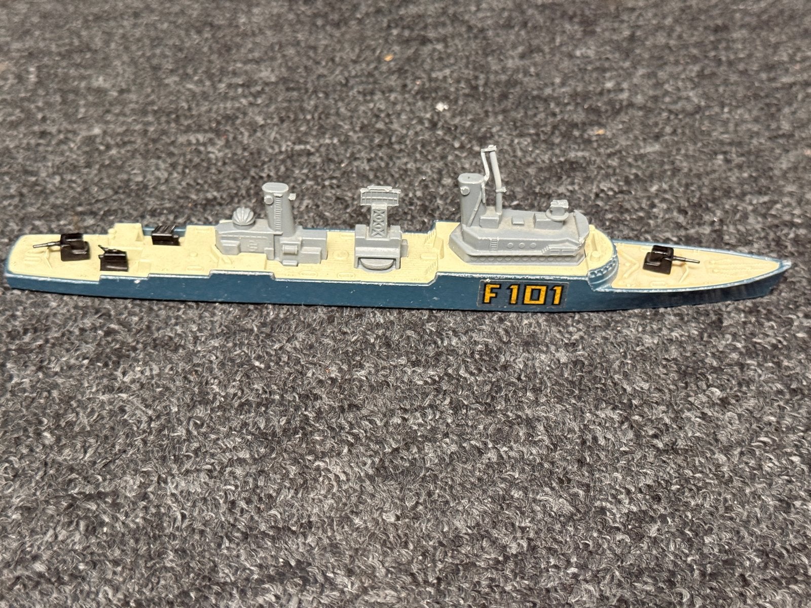 Matchbox Sea Kings K-301 Frigate F101 - Vintage Schip, Ophalen, Gebruikt, 1:50 tot 1:200, Overige merken