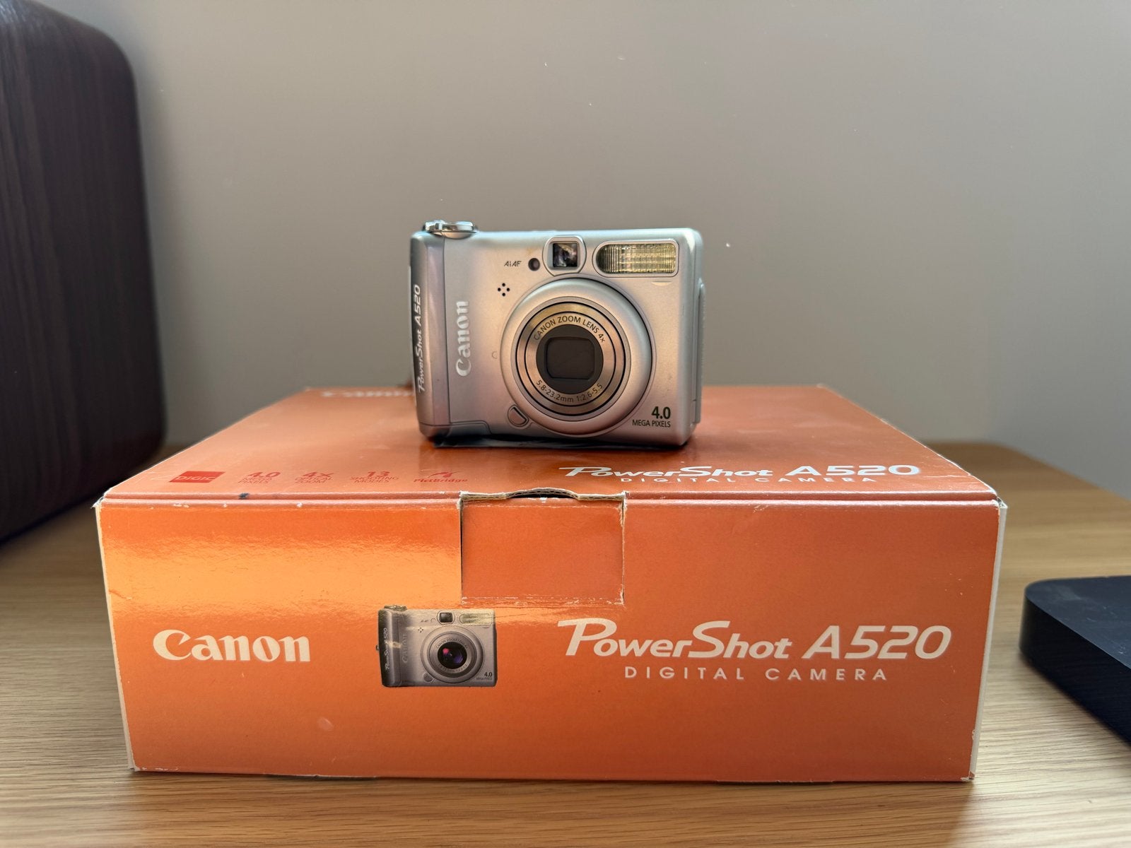 Canon Powershot A520 in doos, Ingebouwde flitser, Canon, Ophalen of Verzenden, Compactcamera