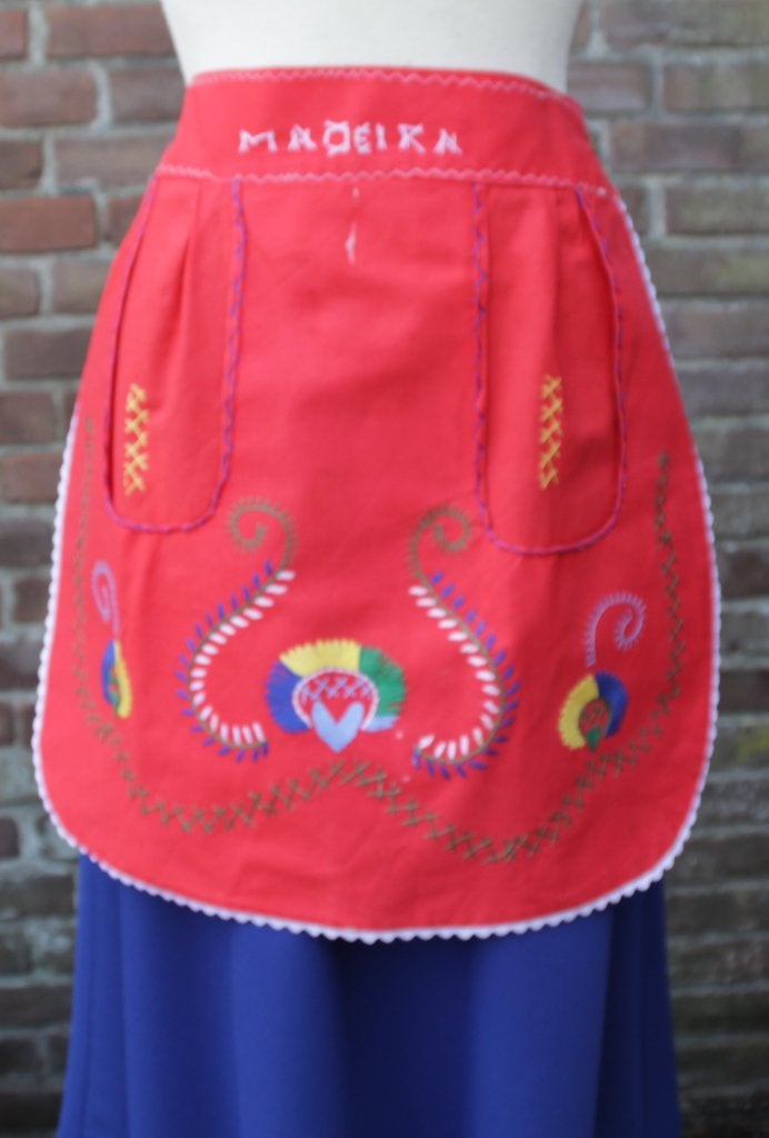 mooi cocktail - schort met veel borduursel ,felle kleuren, Carnaval, ., Ophalen of Verzenden, Zo goed als nieuw
