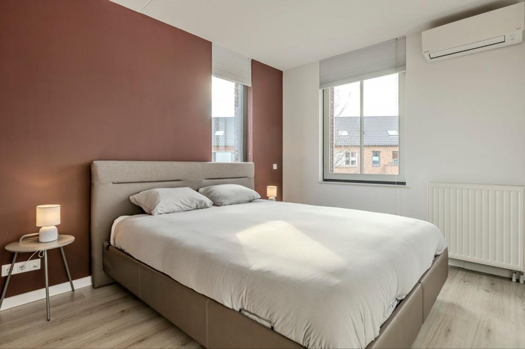 Zo goed als nieuw TEMPUR bed 180x220 – direct beschikbaar, Bruin, Tweepersoons, Ophalen of Verzenden, Zo goed als nieuw