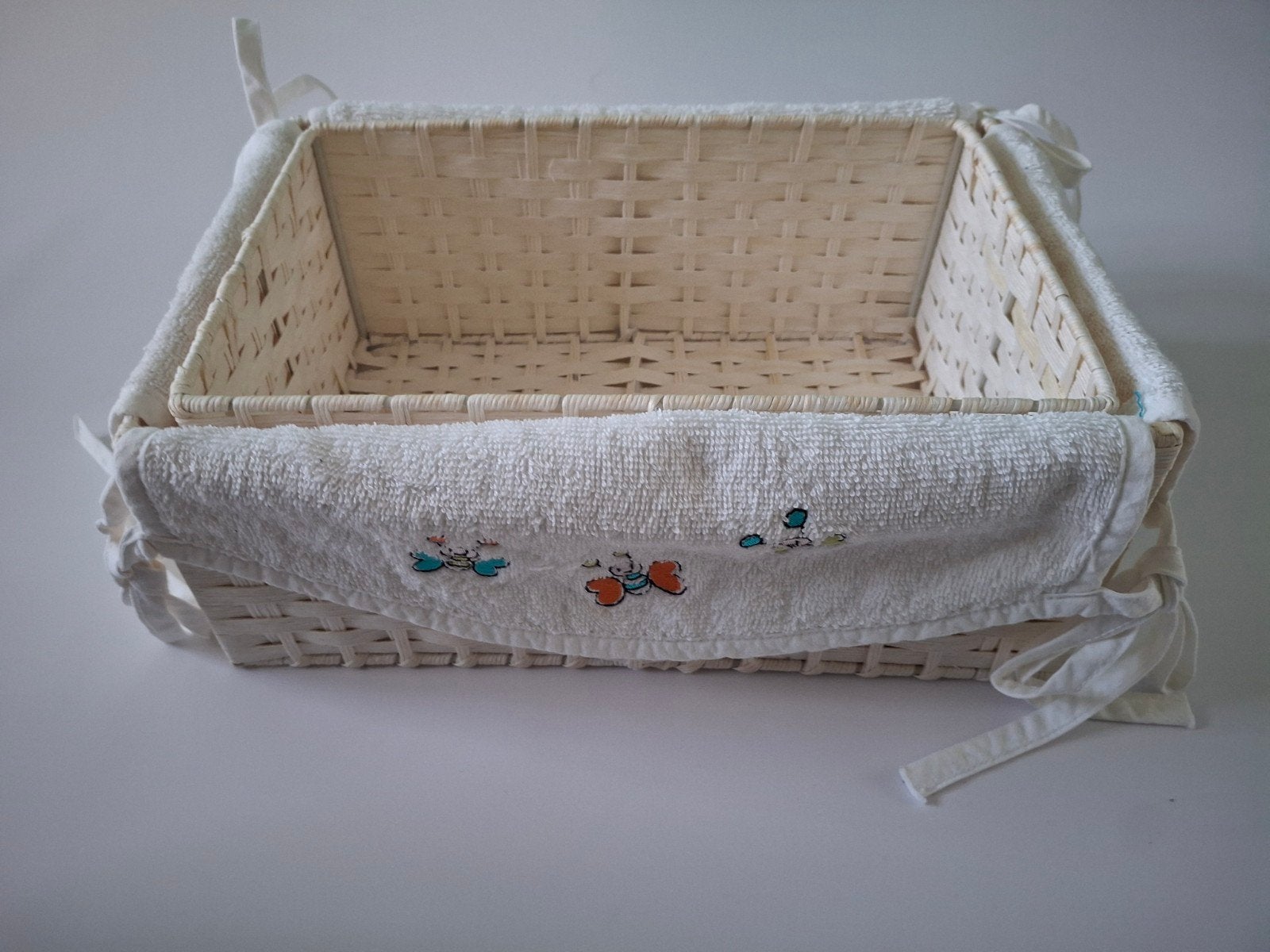 Bebe-jou verzorgingsmandje met vlinders, Kinderen en Baby's, Ophalen of Verzenden, Zo goed als nieuw