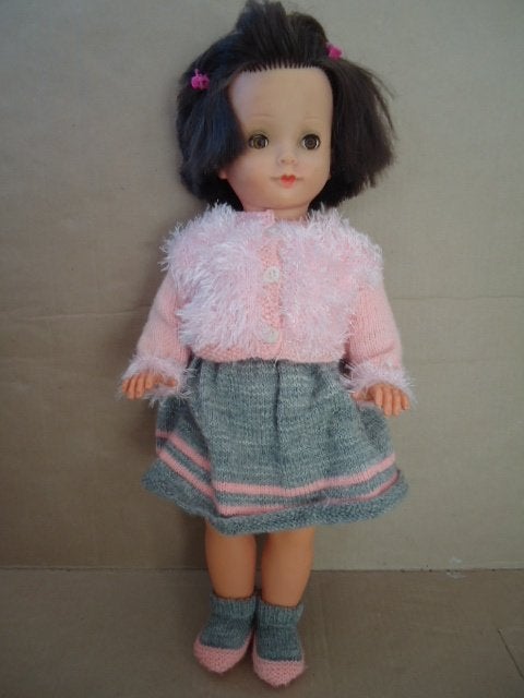 Vintage pop, 46 cm, haar en bruine slaapogen, merk onbekend, Ophalen of Verzenden, Gebruikt, Pop