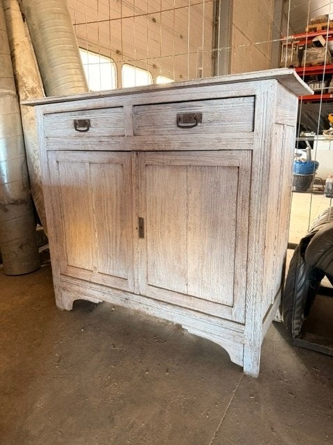 Oud dressoir / kast – opknapper, Ophalen, Gebruikt, 25 tot 50 cm, Met deur(en)