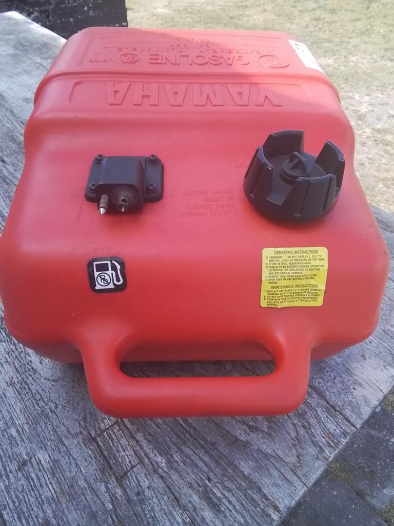 BRANDSTOFTANK BENZINETANK voor boot, Ophalen, Zo goed als nieuw, Motor en Techniek