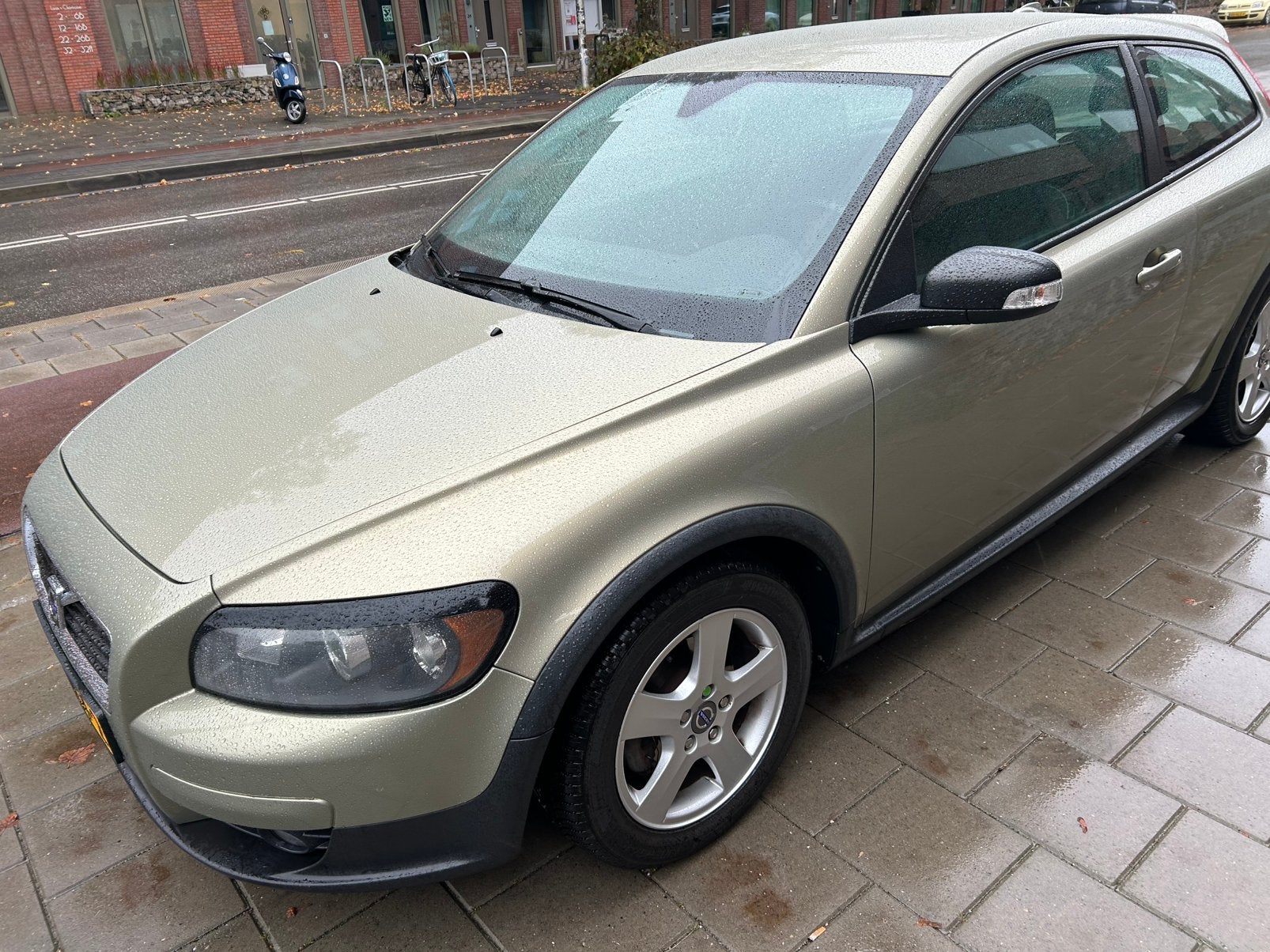 Volvo C30 1.8 Sport - nieuwe apk t/m okt 2027! Top onderhoud, Auto's, Euro 5, Elektrische ramen, 4 cilinders, 4 stoelen