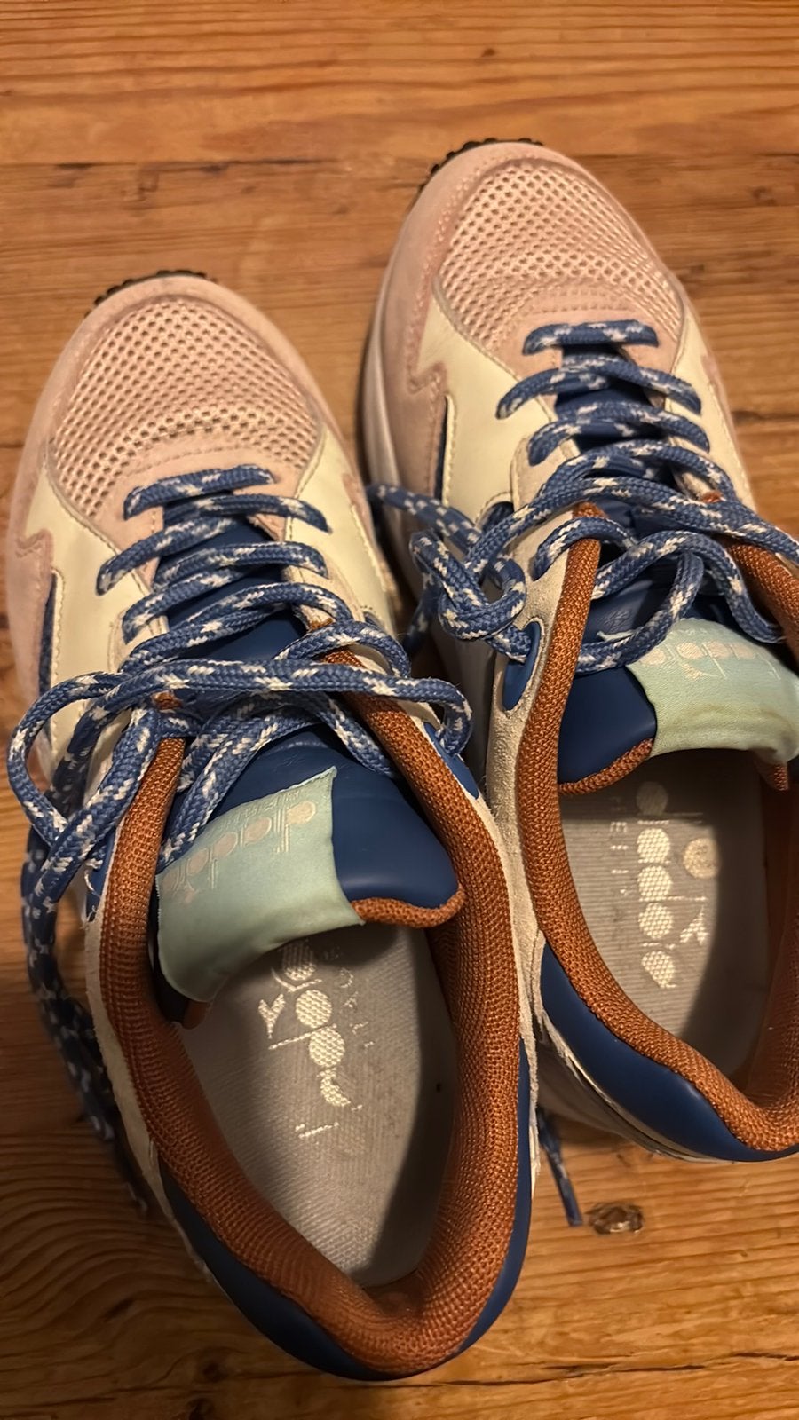 Diadora sport sneakers maat 37, Ophalen of Verzenden, Zo goed als nieuw, Blauw, Sneakers of Gympen