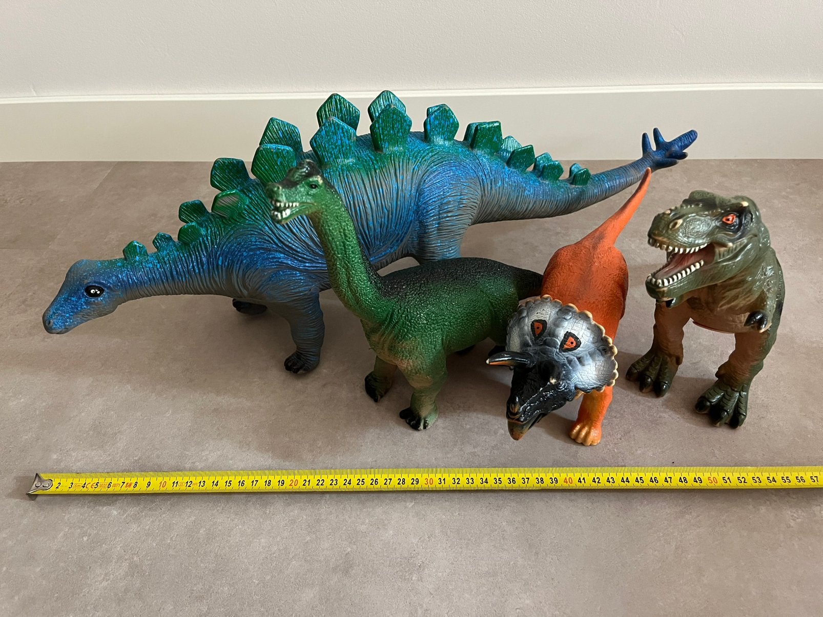 Speelgoed dino’s - groot!, Ophalen, Gebruikt