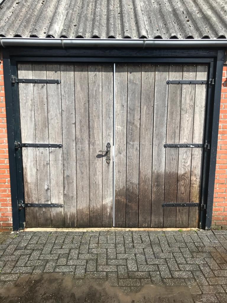 Garagedeur 2475x2210, Doe-het-zelf en Verbouw, Ophalen, Gebruikt, Garagedeur, Hout