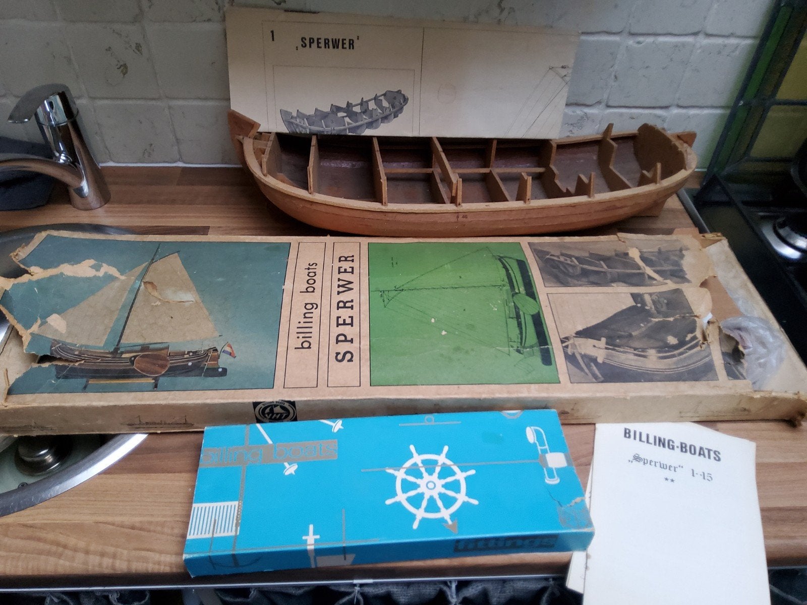 Billing Boats Sperwer - Houten Modelbouwschip, Ophalen of Verzenden, Gebruikt, Groter dan 1:32, Overige merken