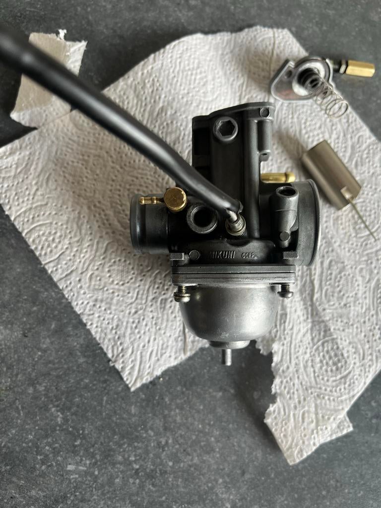 Mikuni 20 mm carburateur, Fietsen en Brommers, Brommeronderdelen | Algemeen, Ophalen of Verzenden, Zo goed als nieuw, Carburateur