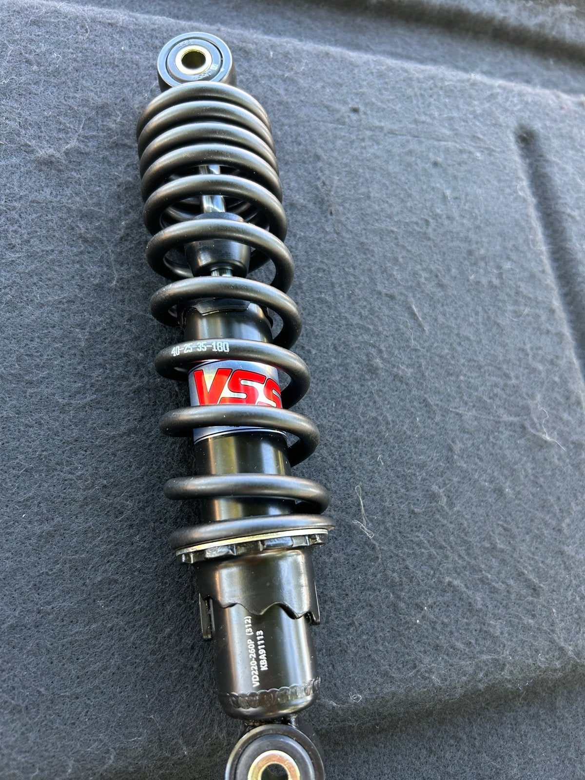 Shock Absorber, Ophalen, Nieuw