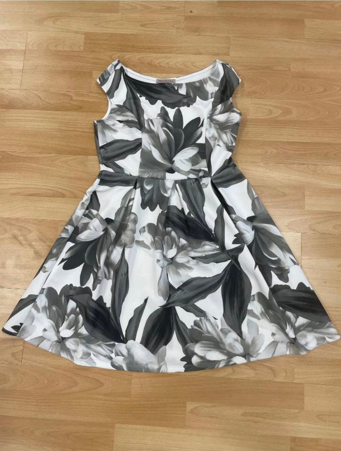 Als nieuw: Anna Field Petite cocktailjurkje - maat 40, Maat 38/40 (M), Second-Round, Secondround.nl@gmail.com, Cocktailjurk
