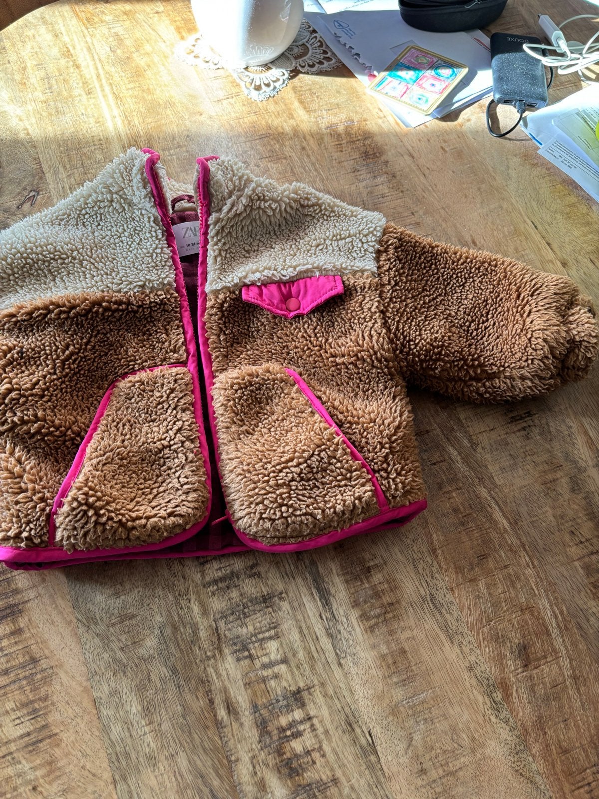 Warm Zara jasje maat 92, Ophalen of Verzenden, Zo goed als nieuw, Meisje, Jas