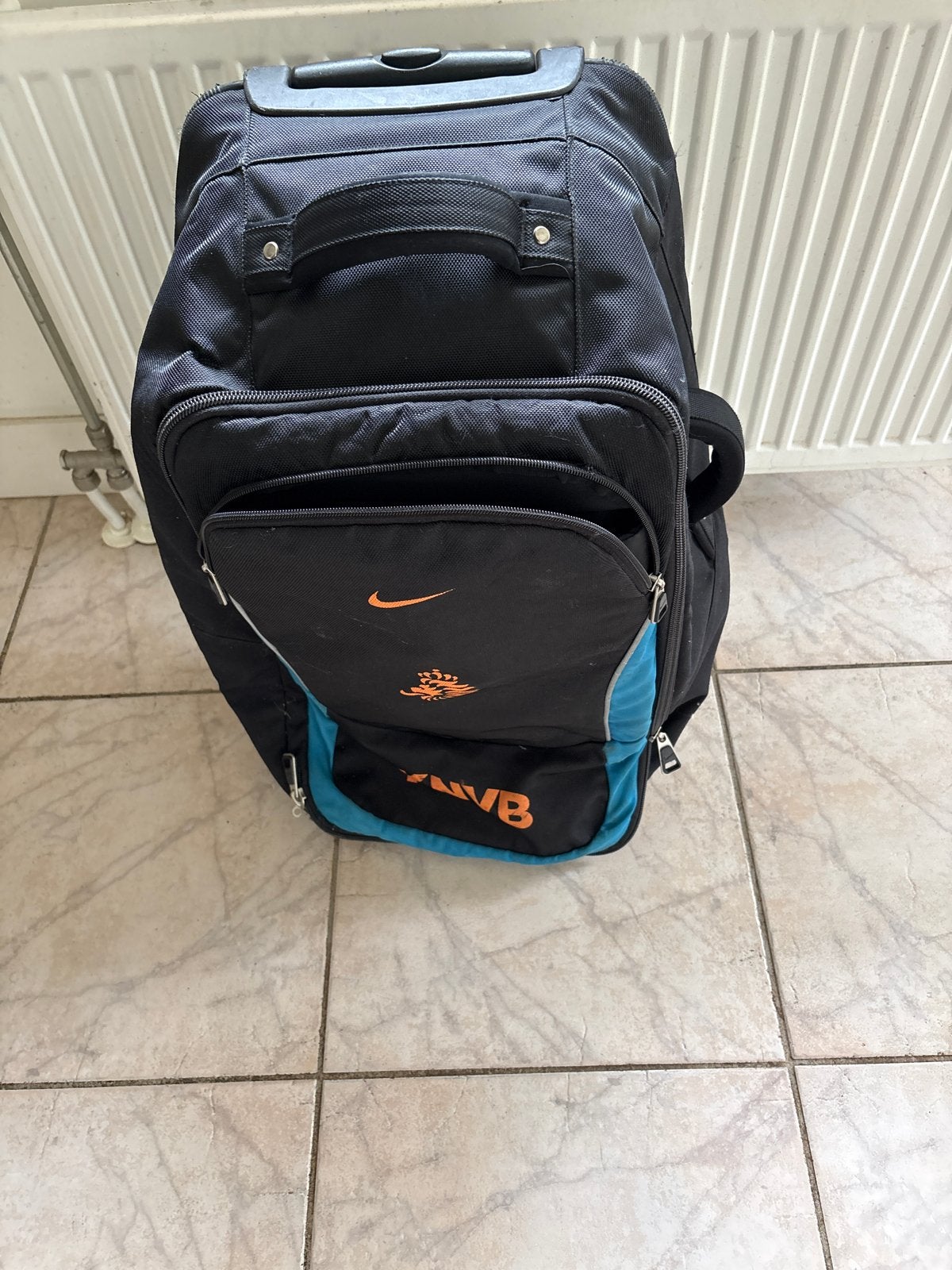Nike KNVB Reistas met Wieltjes - Zwart/Oranje/Blauw, Ophalen, Gebruikt