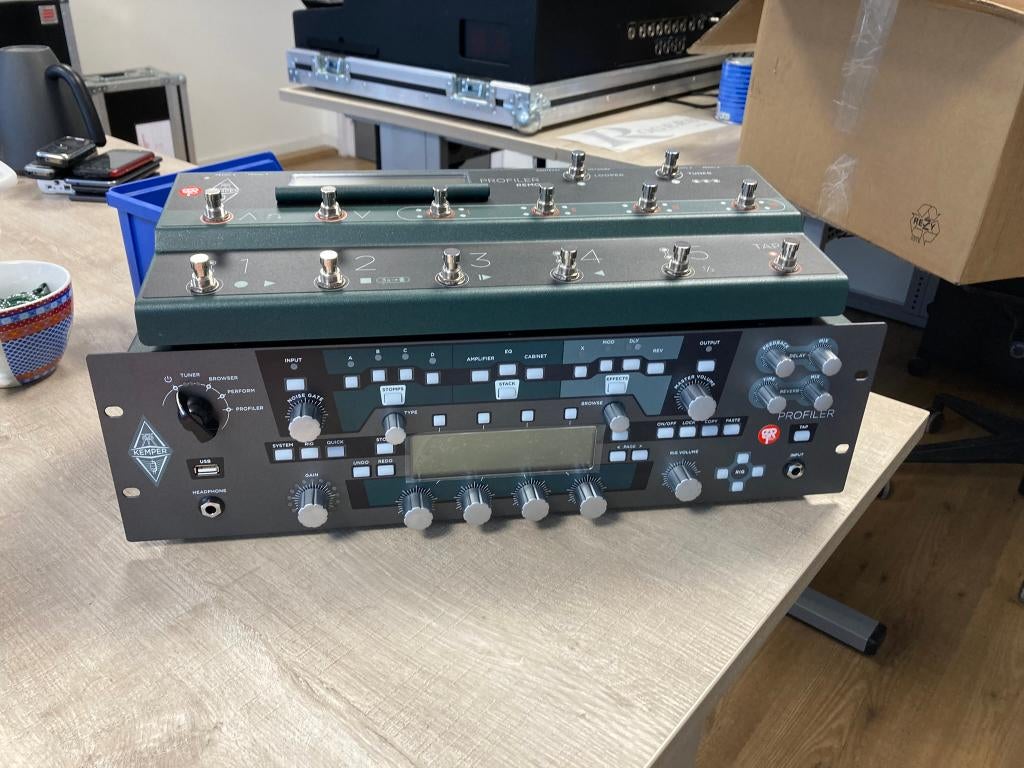 Kemper Profiler Rack + remote, Ophalen of Verzenden, Zo goed als nieuw, 100 watt of meer