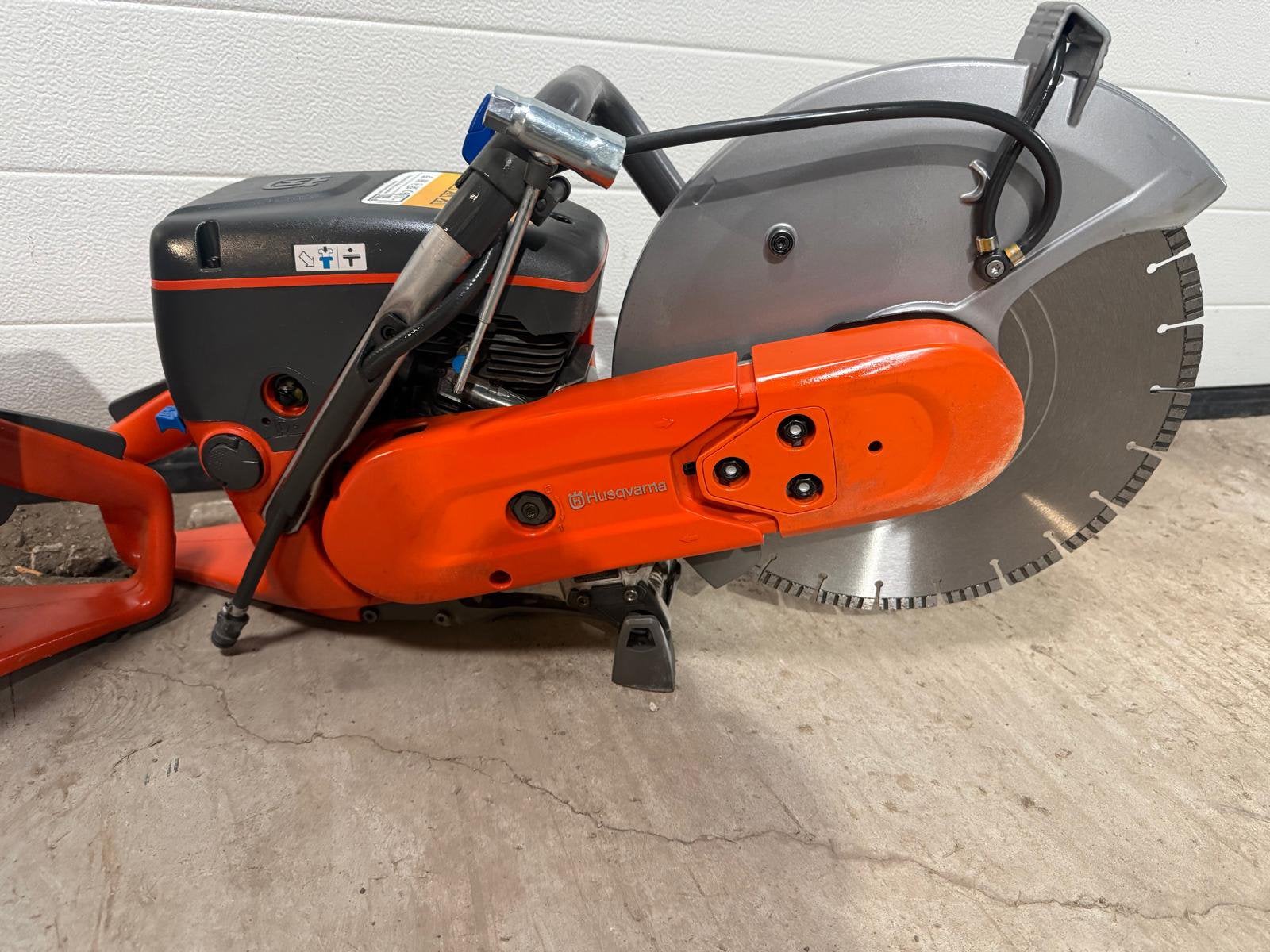 Husqvarna K770 Bandenzaag, Ophalen, Husqvarna