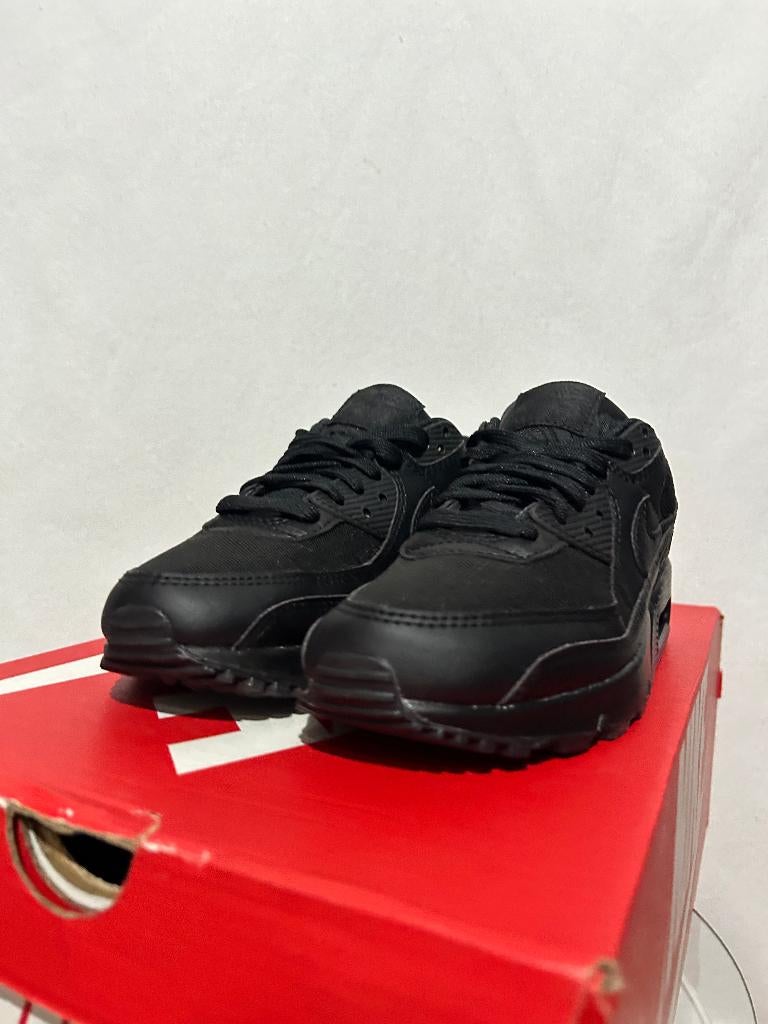NIEUW! Maat 38 - Nike Air Max 90 Triple Black, Kleding | Dames, Schoenen, Verzenden, Zwart, Nike, Nieuw