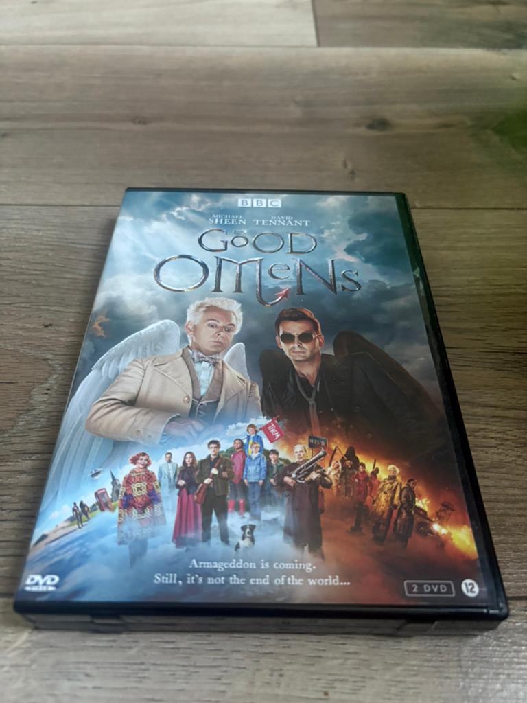 Good Omens serie 1 nederlandse uitgave, Alle leeftijden, Ophalen of Verzenden, Zo goed als nieuw, Actie en Avontuur