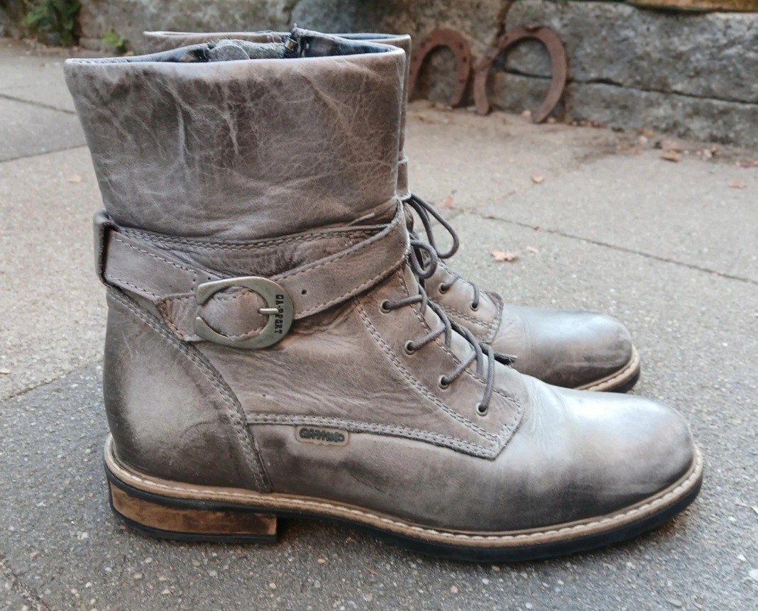halfhoge grijze schoenen, Lage of Enkellaarzen, Ophalen of Verzenden, Grijs, Gattino