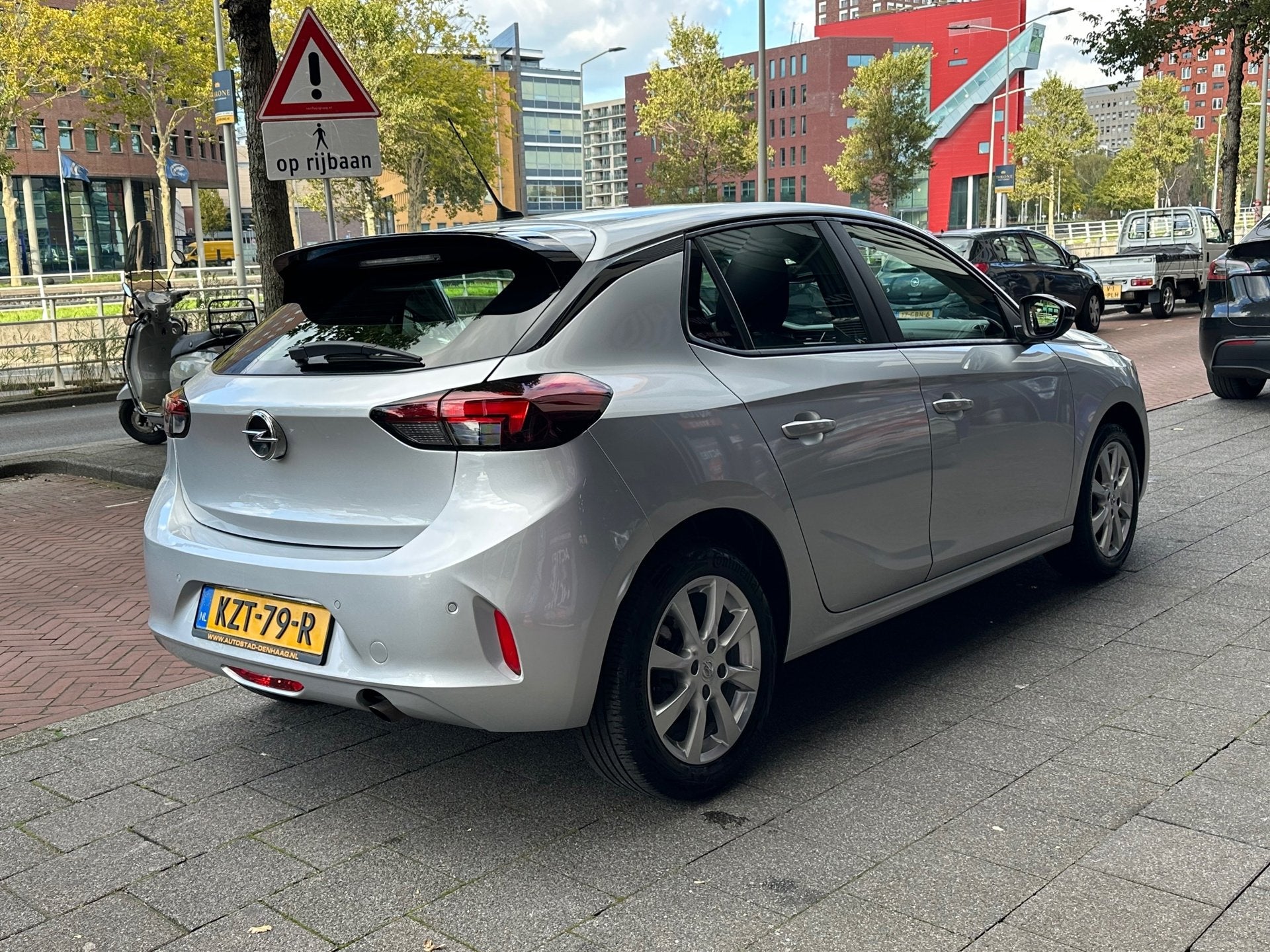 Opel Corsa 1.2 Elegance Automaat Navi Airco Carplay PDC, Gebruikt, Euro 6, 19 km/l, 3 cilinders
