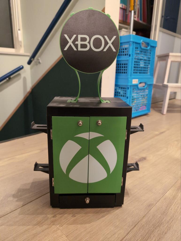 XBOX game kast, Ophalen of Verzenden, Zo goed als nieuw, Controller, Xbox Original