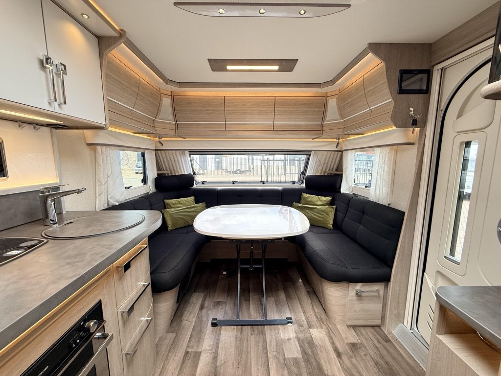 Kabe Royal 560 GLE KS, Caravans en Kamperen, Rondzit, Bedrijf, Schokbreker, Kabe