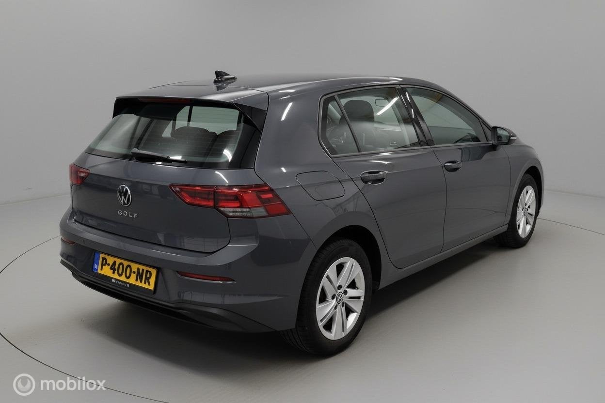 Foto 8 van Volkswagen Golf 1.0 TSI Life ✓IQ✓PDC✓Applecar.✓ACC