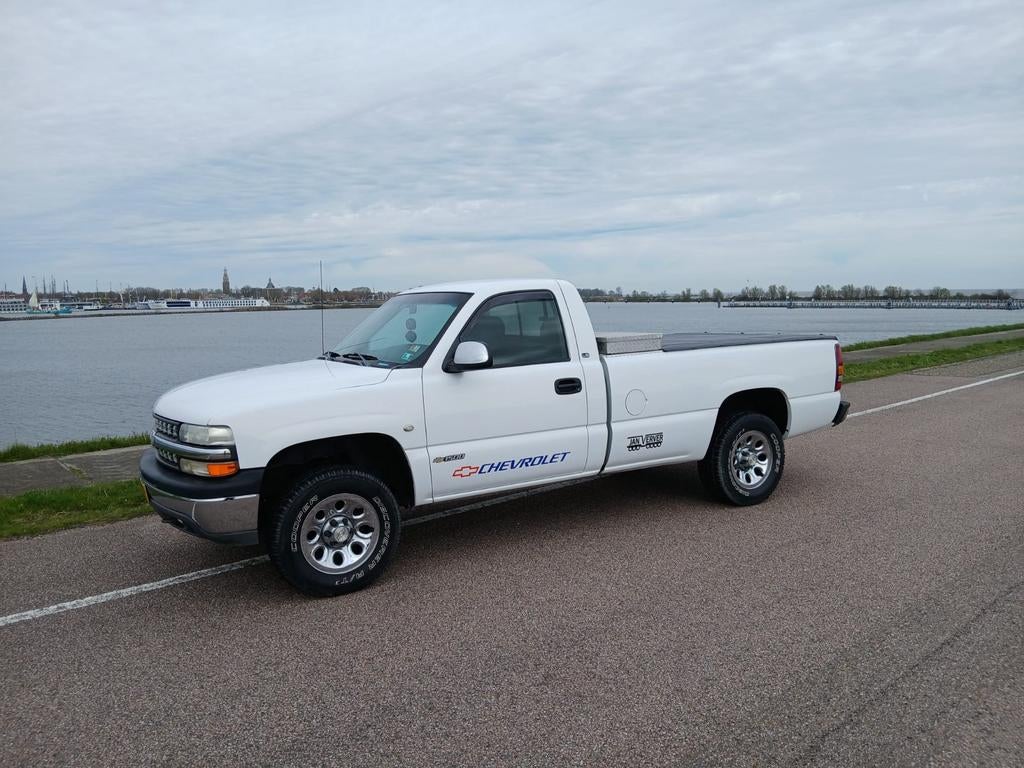 Chevrolet silverado C1500 LS single cab long bed, Auto's, Automaat, Pick-up, 8 cilinders, Alcantara