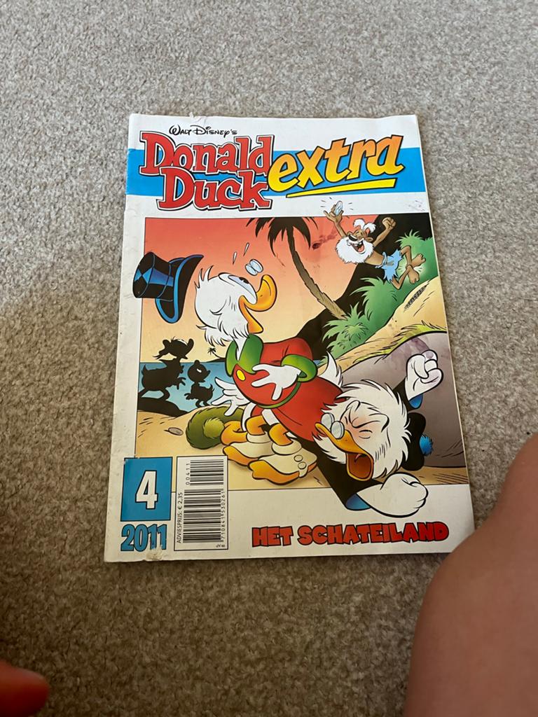 Donald Duck Extra 4 - 2011: Het Schateiland, Eén stripboek, Ophalen, Gelezen
