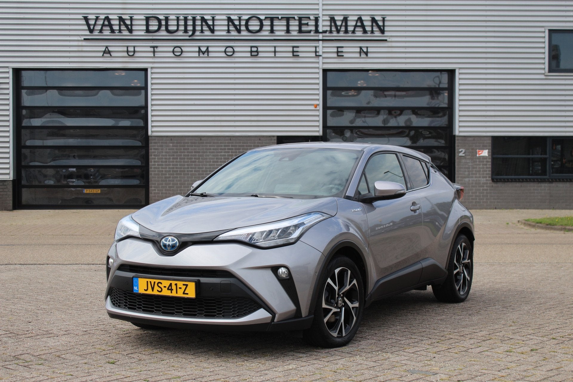 Toyota C-HR 2.0 Hybrid Style / Carplay / Stoel/stuurverwarmi, Auto's, Dealer onderhouden, Stof, 4 cilinders, Met garantie (alle)