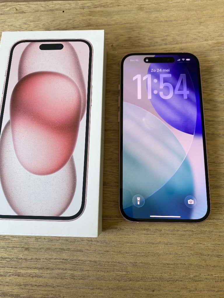 Apple  IPhone 15 roze (pink), Telecommunicatie, Mobiele telefoons | Apple iPhone, 80 %, 128 GB, IPhone 15, Ophalen of Verzenden