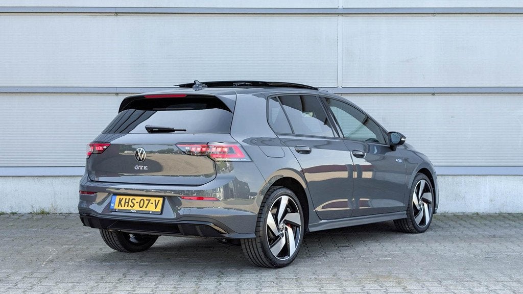 Volkswagen Golf GTE 1.5 eHybrid 272pk DSG | SoH 100% | Trekh, Auto's, 12 maanden, 4 cilinders, 150 min, 26 kWh