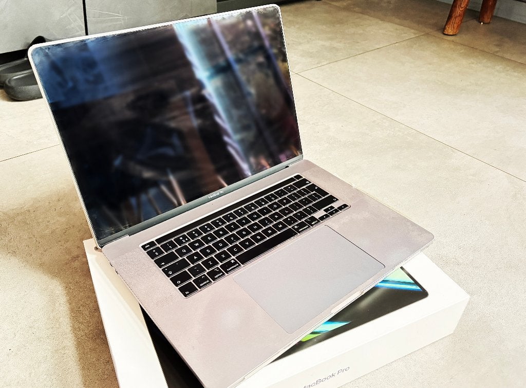 MacBook Pro 16-inch (2019) - i7, 16GB, 512GB, Computers en Software, Apple Macbooks, MacBook Pro, Gebruikt, 2 tot 3 Ghz, 512 GB