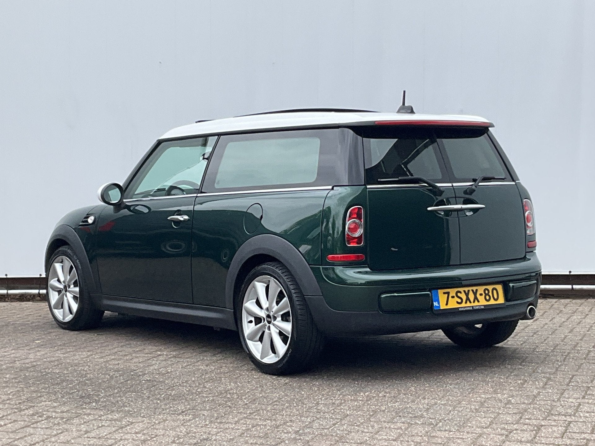 MINI Clubman 1.6 One D Pano.dak Navi Clima Cruise Holland St, Voorwielaandrijving, Gebruikt, Clubman, 4 cilinders