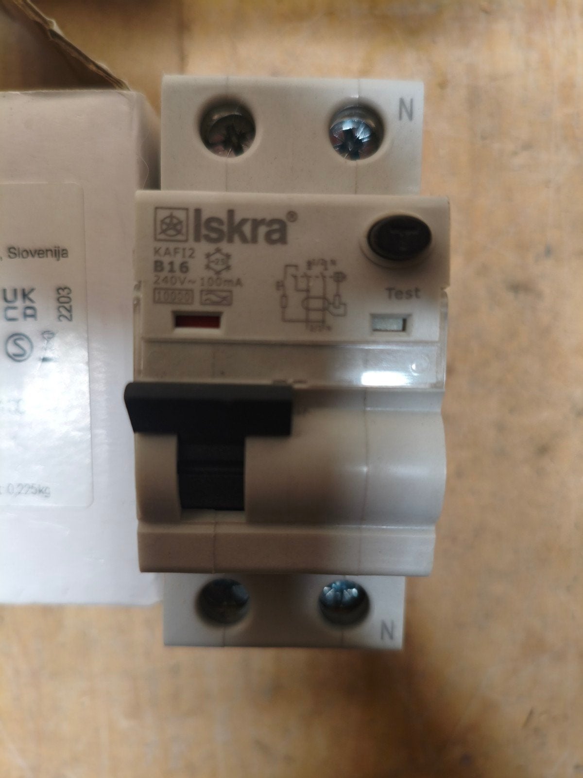 Iskra KAFI2 A B16/0,1 aardlekautomaat – nieuw, Ophalen of Verzenden, Nieuw
